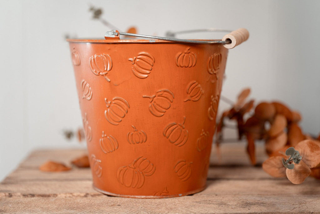 Seau | Fall Farmhouse
