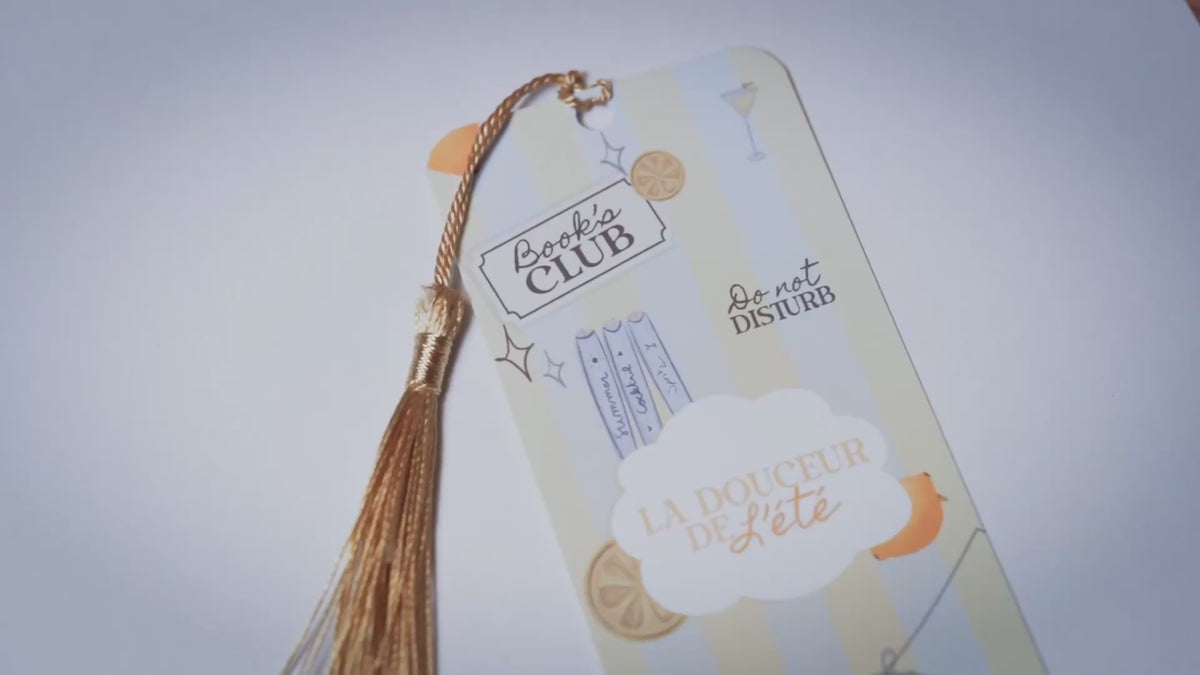 Marque page | « Girl who loves summer »